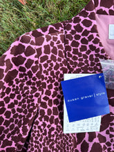 Load image into Gallery viewer, Susan Graver Style Y2K Pink Cheetah Blazer Size M- NWT
