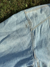 Load image into Gallery viewer, Vintage Camel Cigarette Denim Jacket with Fleece Size XL
