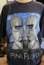 Load image into Gallery viewer, 1994 Pink Floyd North American Tour Tshirt | Division Bell |  XL
